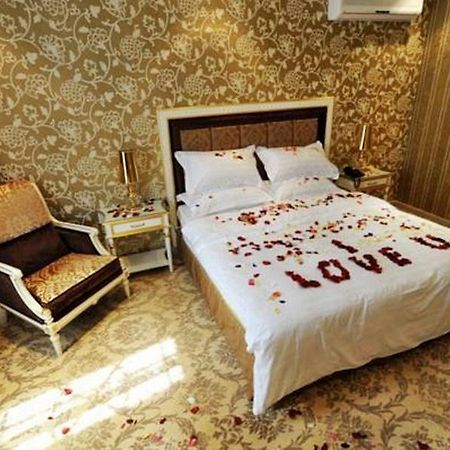 Rose Garden Hotel Эр-Рияд Экстерьер фото
